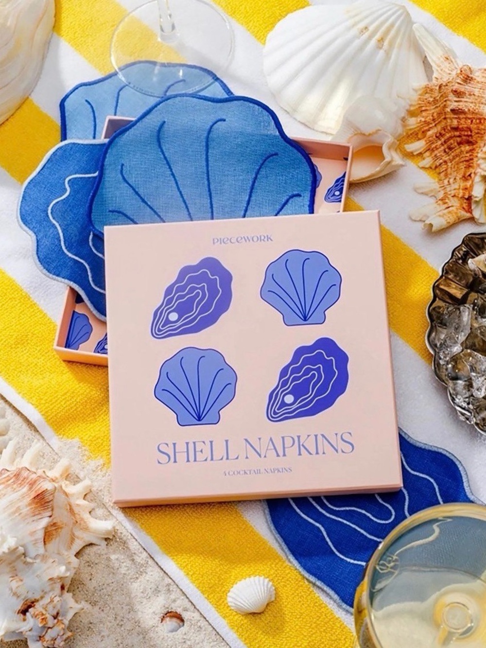 Shell napkins - Picture 2 of 4